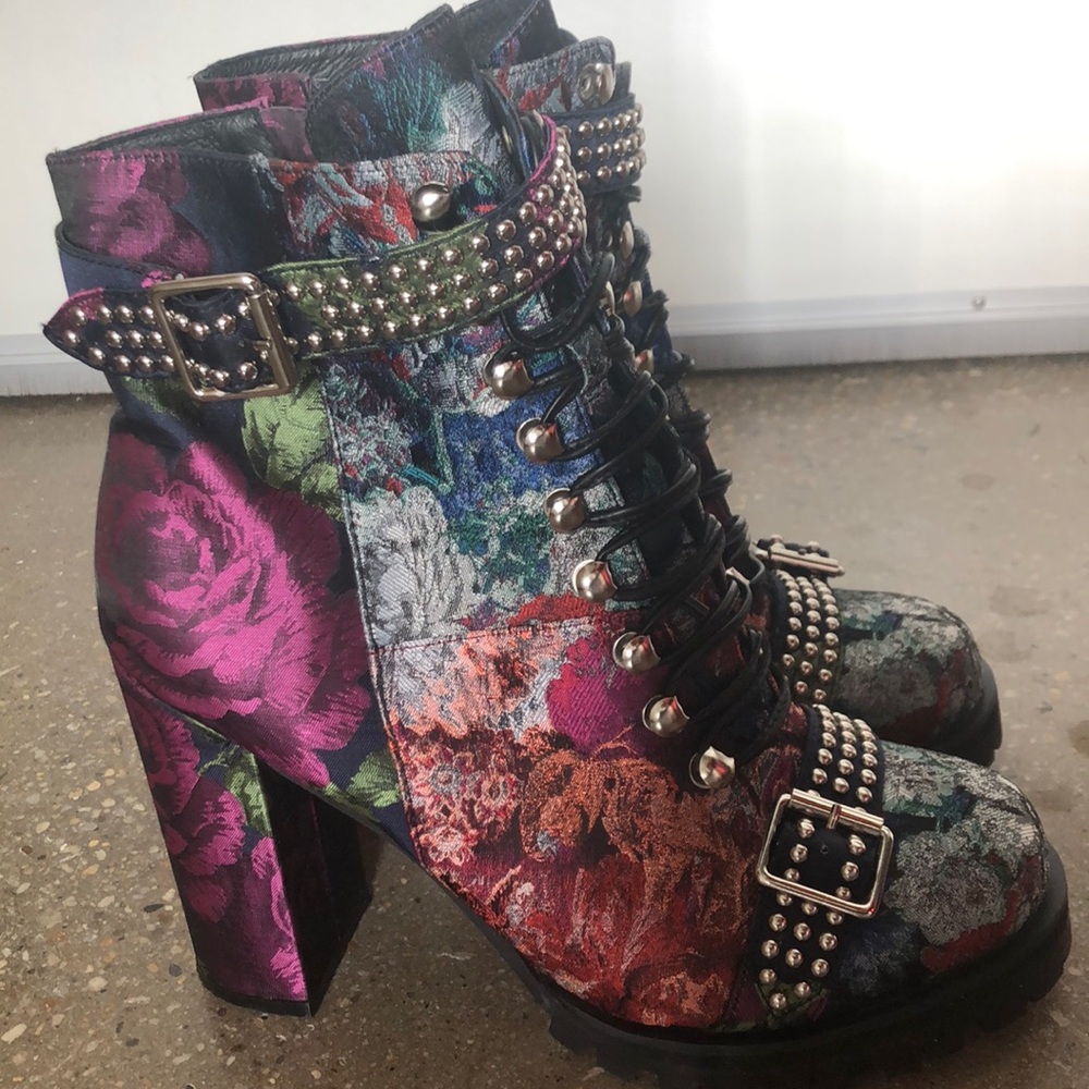 Jeffrey Campbell Lilith 2 boot